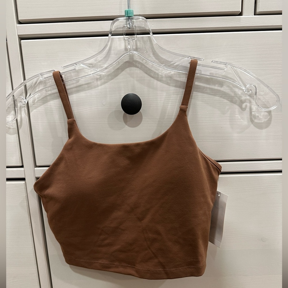 Woman’s Avia Padded sports crop. Size S.